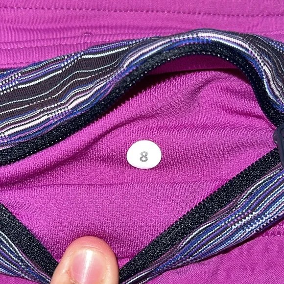 Lululemon skort - Picture 3 of 4